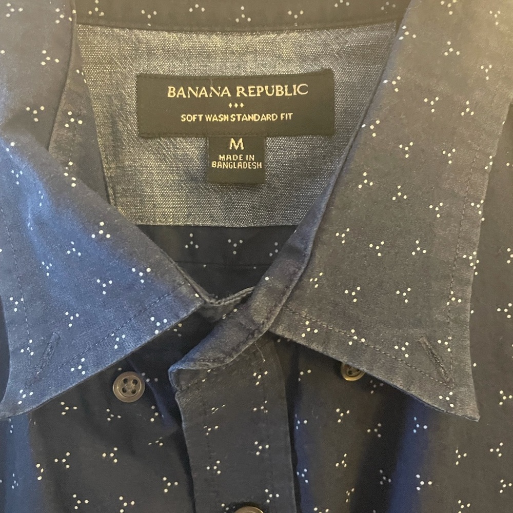 Banana Republic Dress Shirt - Picture 2 of 3
